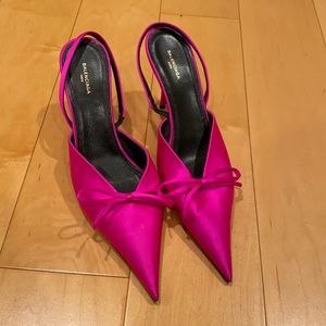 Balenciaga bow knife pumps